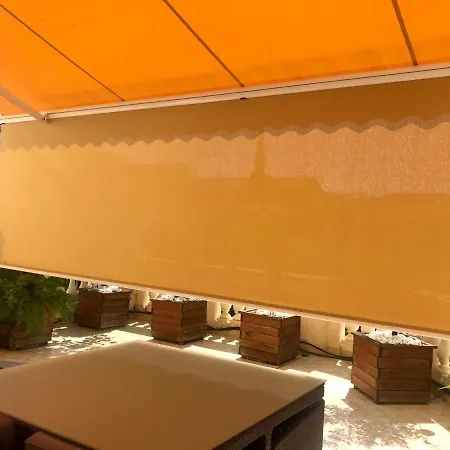 Terrasse Dans Palace Belle Epoque Lejlighed Menton