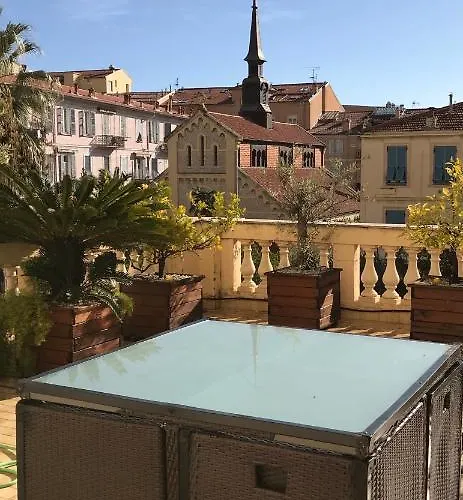 Terrasse Dans Palace Belle Epoque Menton