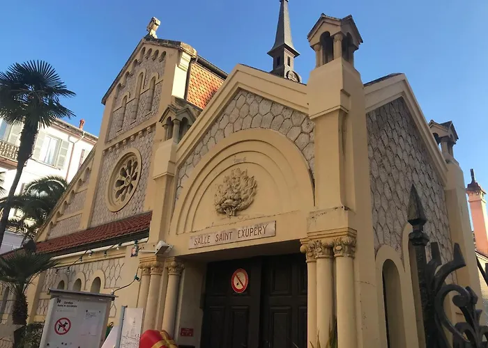 Terrasse Dans Palace Belle Epoque * Menton