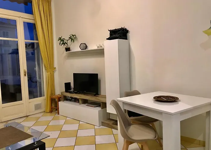 Terrasse Dans Palace Belle Epoque Apartment Menton